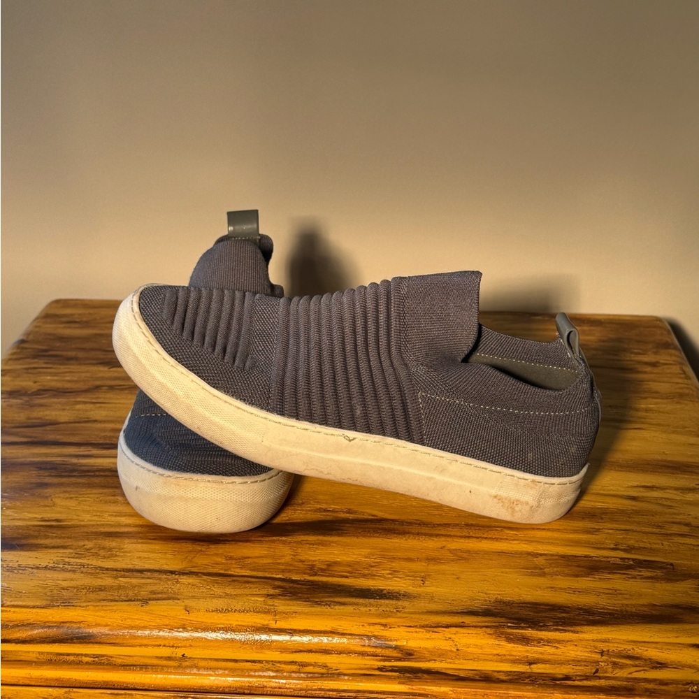 Men's Gray Slip-On Sneakers
